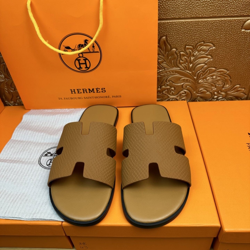 H**mes slippers
